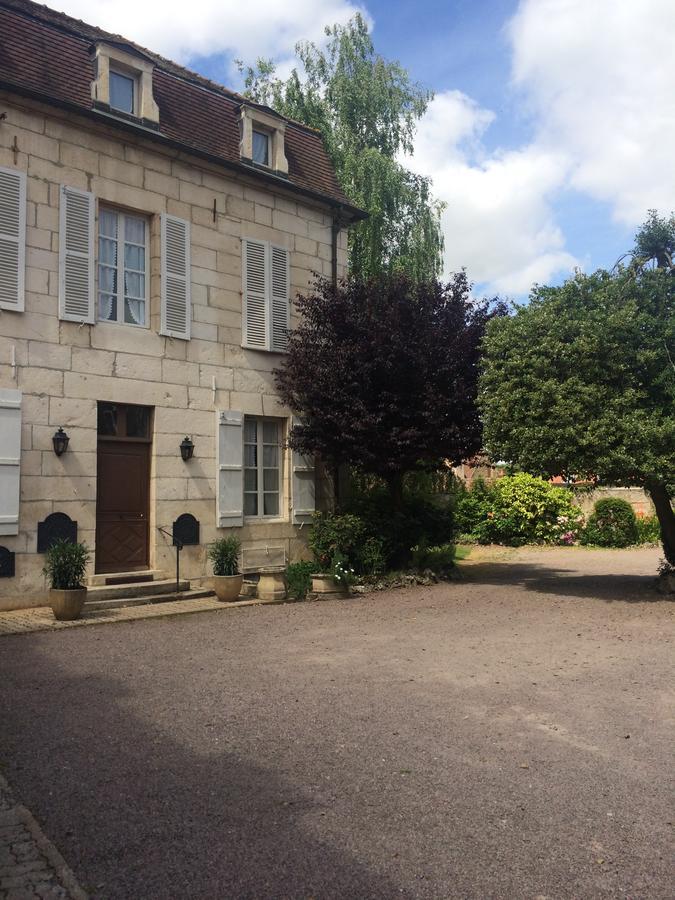 Hotel Des Cymaises Semur-en-Auxois Exterior photo