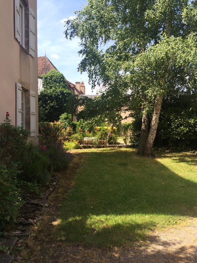 Hotel Des Cymaises Semur-en-Auxois Exterior photo